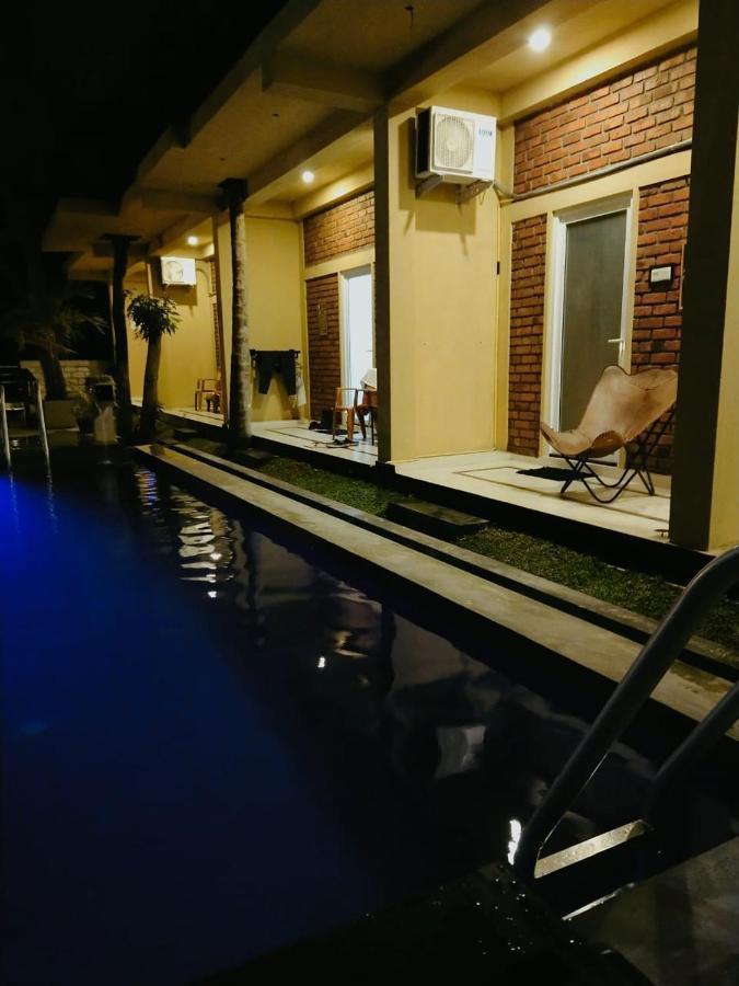 Petit Guest House Negombo Bagian luar foto